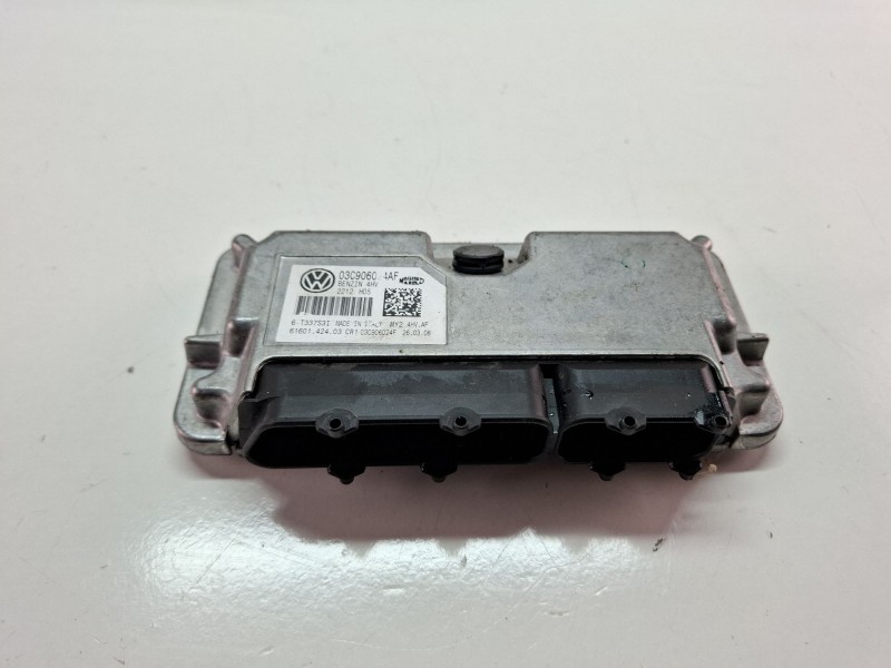 Recambio de centralita motor para seat ibiza ii referencia OEM IAM 03c906024AF  