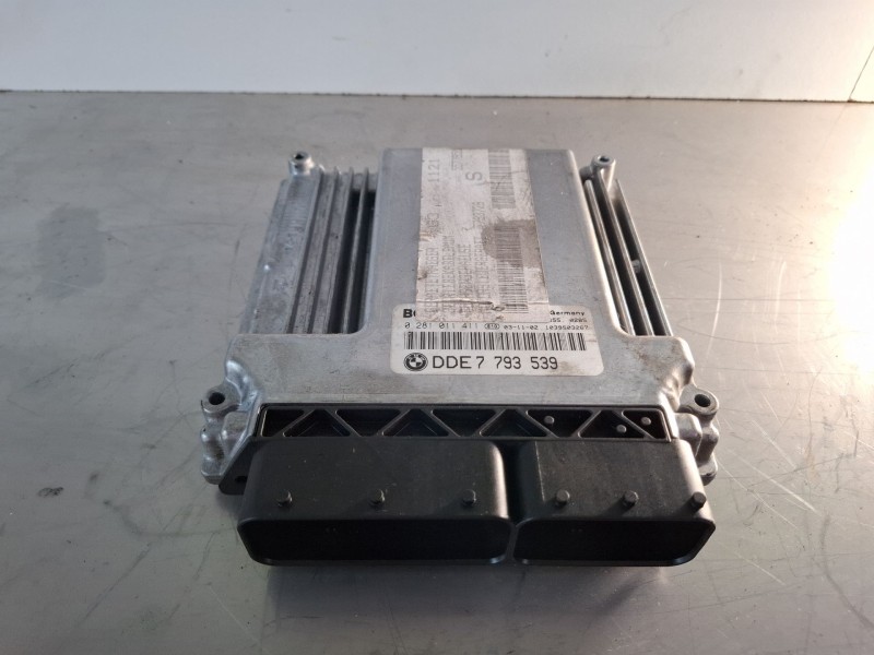 Recambio de centralita motor para bmw 318 td compact referencia OEM IAM DDE7793539  