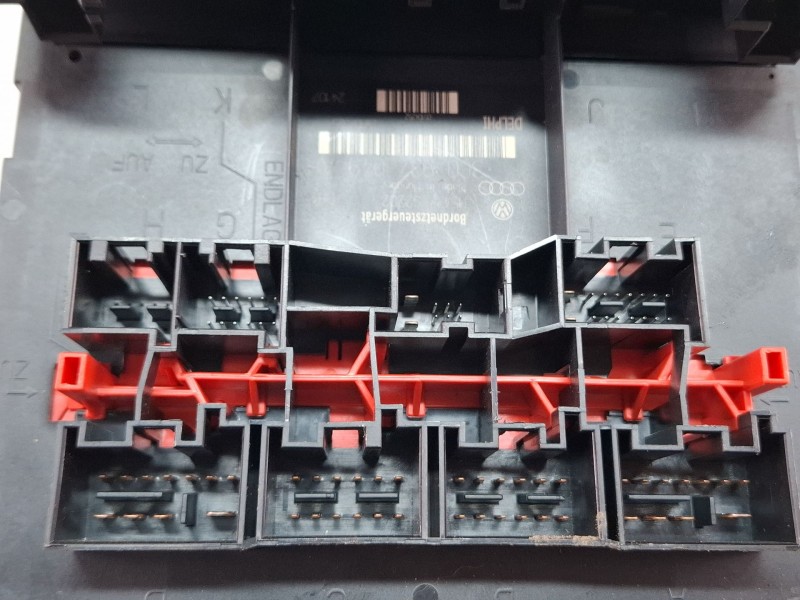 Recambio de caja reles / fusibles para seat leon (1p1) 1.9 tdi referencia OEM IAM 3C0937049AH  