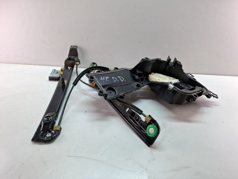 Recambio de elevalunas delantero derecho para seat leon (1p1) 1.9 tdi referencia OEM IAM 1T0959702F1K0959792L  