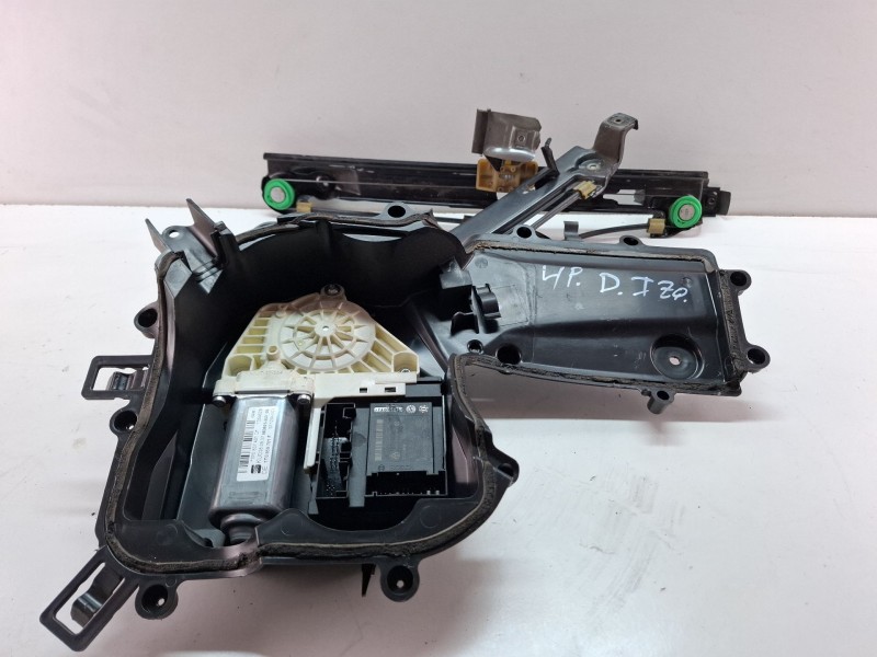 Recambio de elevalunas delantero izquierdo para seat leon (1p1) 1.9 tdi referencia OEM IAM 1P0837401D1K0959793L  