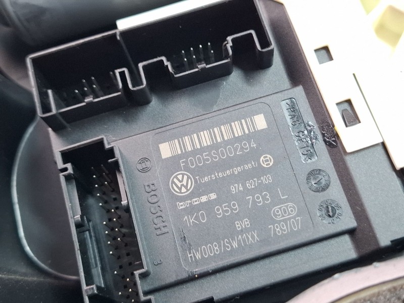 Recambio de elevalunas delantero izquierdo para seat leon (1p1) 1.9 tdi referencia OEM IAM 1P0837401D1K0959793L  