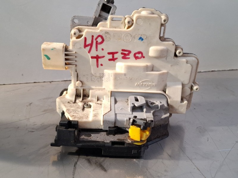 Recambio de cerradura puerta trasera izquierda para seat leon (1p1) 1.9 tdi referencia OEM IAM 1P0839015  