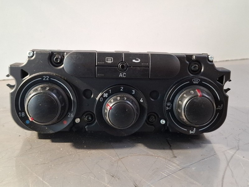 Recambio de mando calefaccion aire acondicionado para seat leon (1p1) 1.9 tdi referencia OEM IAM   