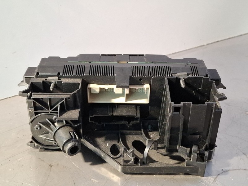 Recambio de mando calefaccion aire acondicionado para seat leon (1p1) 1.9 tdi referencia OEM IAM   