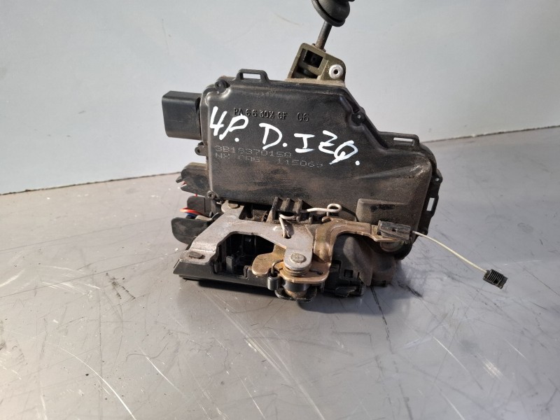 Recambio de cerradura puerta delantera izquierda para seat leon referencia OEM IAM 115069  