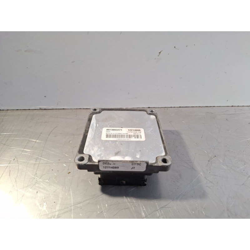 Recambio de centralita motor para opel combo referencia OEM IAM 8973003271  