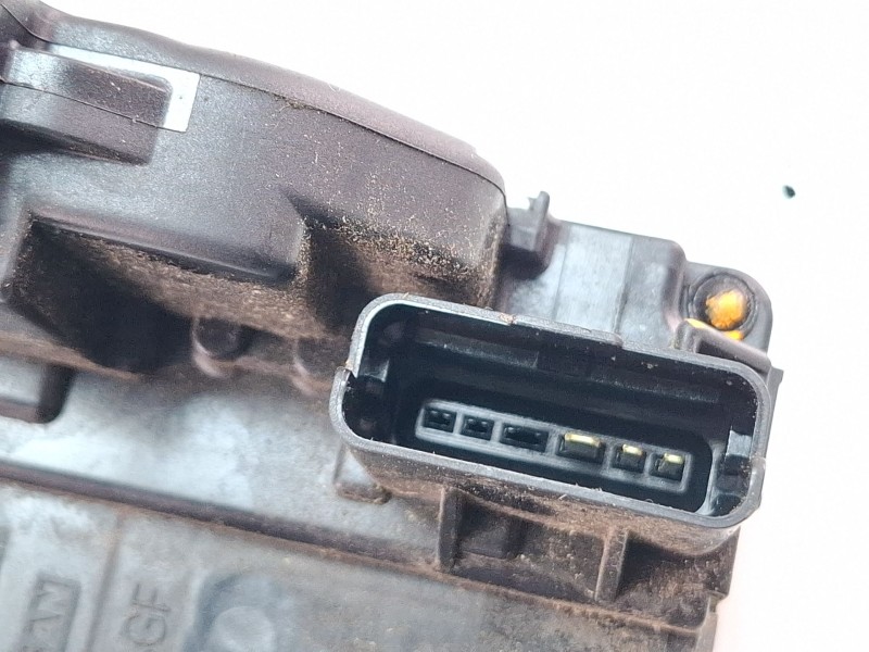 Recambio de cerradura puerta delantera derecha para nissan qashqai referencia OEM IAM   