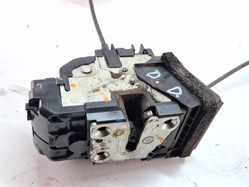 Recambio de cerradura puerta delantera derecha para nissan qashqai referencia OEM IAM   