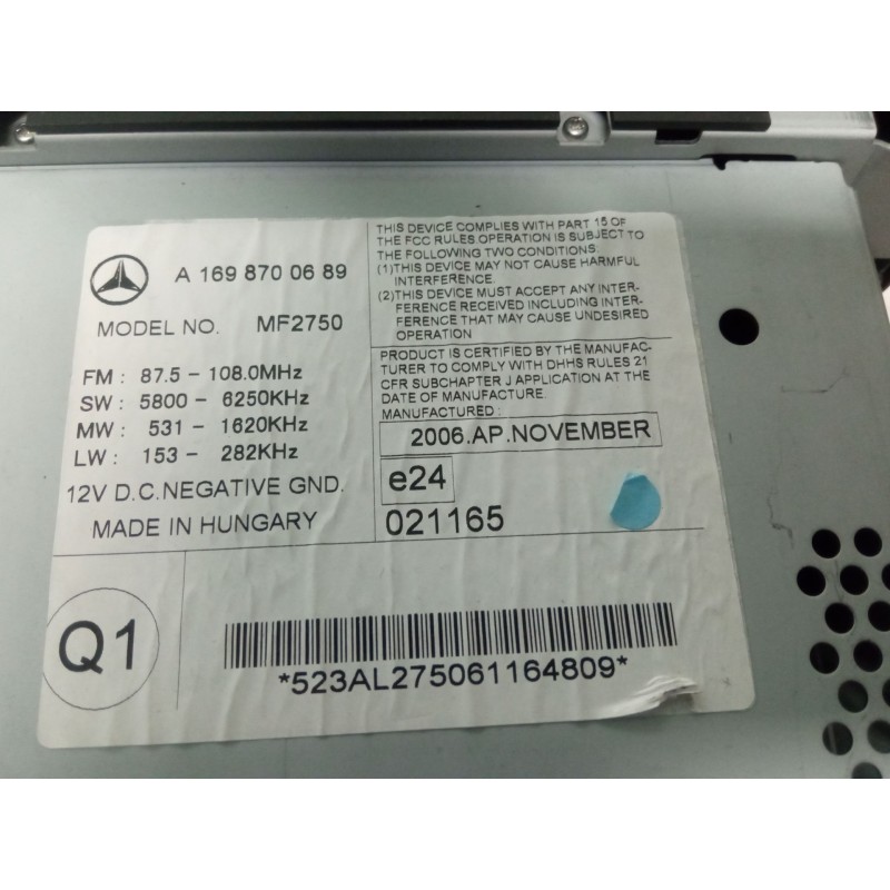 Recambio de sistema audio / radio cd para mercedes-benz b200 referencia OEM IAM A1698700689  