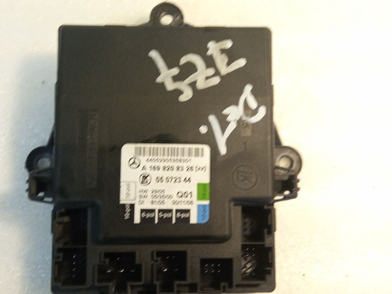 Recambio de centralita cierre para mercedes-benz b200 referencia OEM IAM A1698208326  