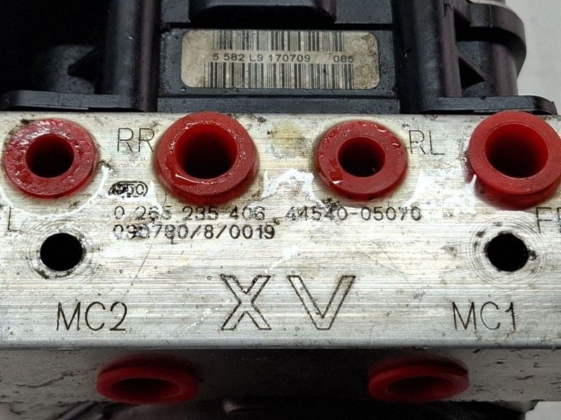 Recambio de modulo abs para toyota avensis referencia OEM IAM 0265235406  