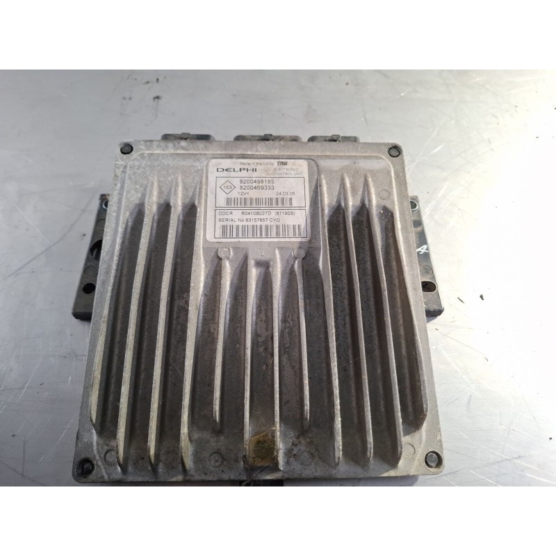 Recambio de centralita motor para renault clio referencia OEM IAM 8200498185  