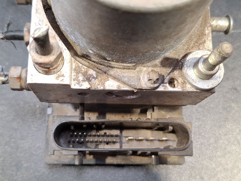 Recambio de modulo abs para fiat stilo referencia OEM IAM 0265231437/517181080265800369  