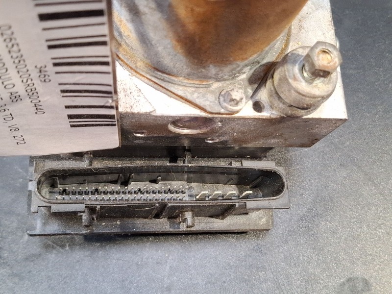 Recambio de modulo abs para range rover sport hse referencia OEM IAM 0265235020SRB500440  