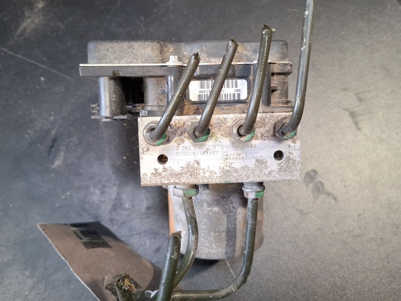 Recambio de modulo abs para range rover sport hse referencia OEM IAM 0265235020SRB500440  