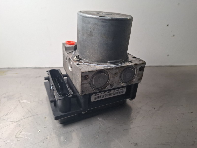 Recambio de modulo abs para renault megane referencia OEM IAM 8200038695  