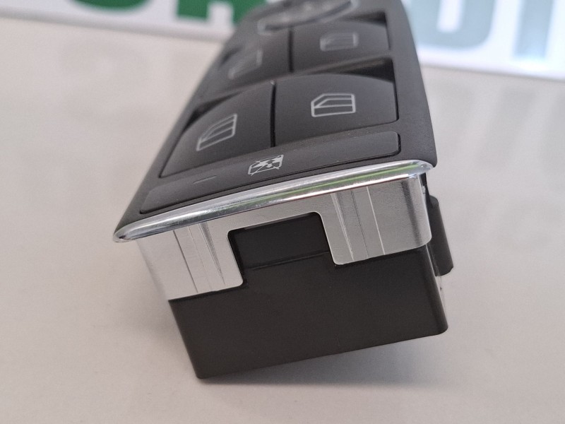 Recambio de mando elevalunas delantero izquierdo para mercedes-benz c220cdi w204 referencia OEM IAM A2048700251   Recambio de mando elevalunas delantero izquierdo para mercedes-benz c220cdi w204 referencia OEM IAM A2048700251