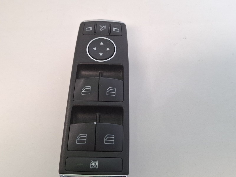 Recambio de mando elevalunas delantero izquierdo para mercedes-benz c220cdi w204 referencia OEM IAM A2048700251  