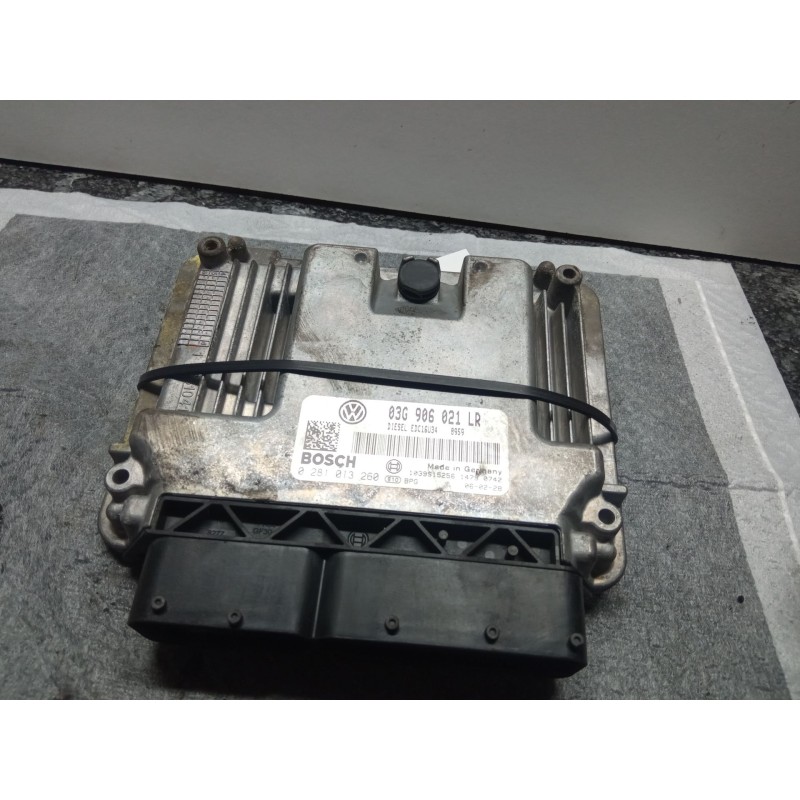 Recambio de centralita motor para volkswagen passat referencia OEM IAM 03G9060210281013260  