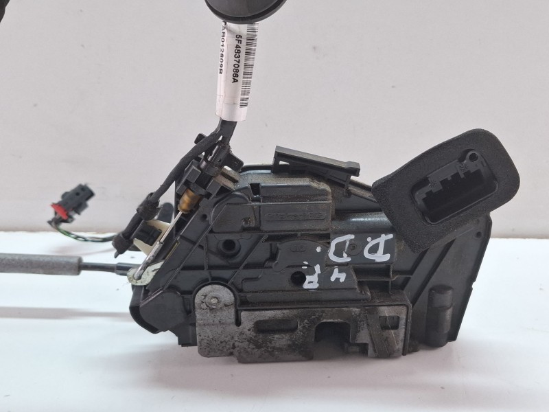 Recambio de cerradura puerta delantera derecha para seat leon sportstourer referencia OEM IAM 5K1837016J  