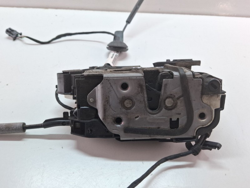 Recambio de cerradura puerta delantera derecha para seat leon sportstourer referencia OEM IAM 5K1837016J  