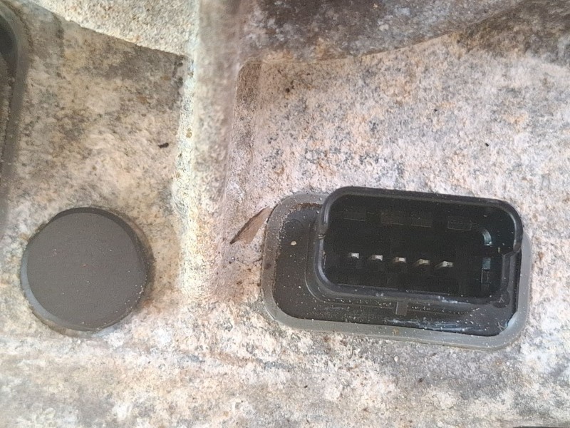 Recambio de bomba direccion asistida para peugeot 308 referencia OEM IAM 9686207180  