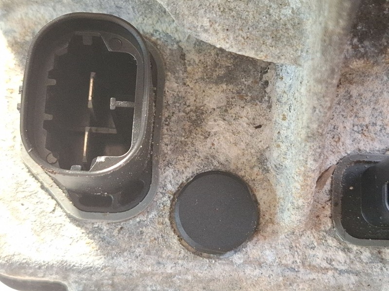 Recambio de bomba direccion asistida para peugeot 308 referencia OEM IAM 9686207180  