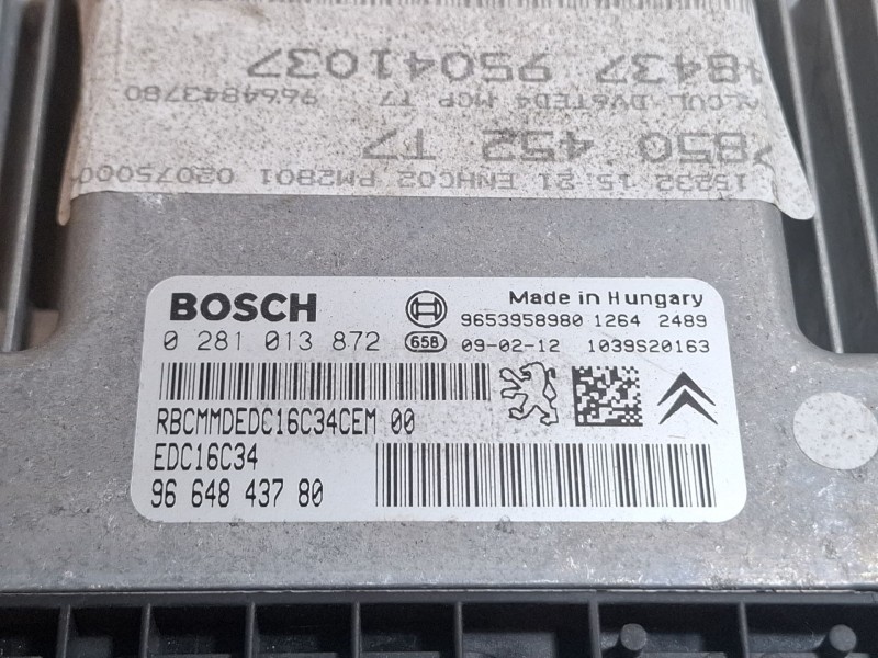 Recambio de centralita motor para peugeot 308 referencia OEM IAM 9664843780  0281013872