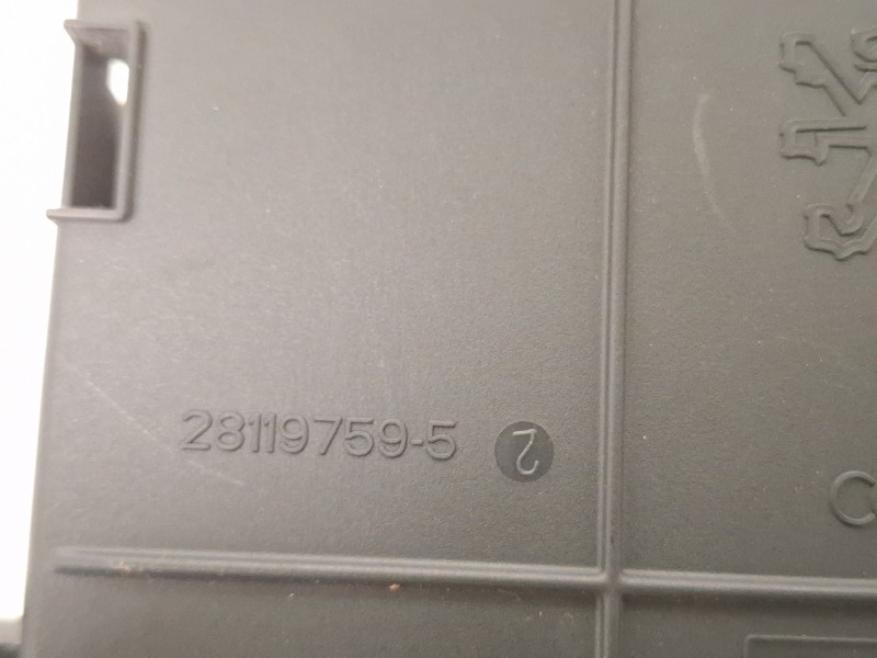 Recambio de centralita bsi para peugeot 308 referencia OEM IAM 281197595  