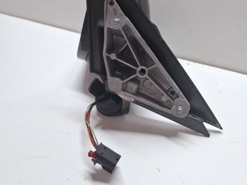 Recambio de espejo retrovisor izquierdo electrico para audi a3 referencia OEM IAM E1021000  