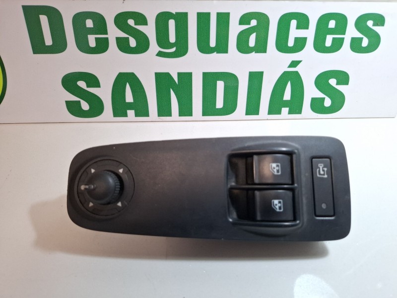 Recambio de mando elevalunas delantero izquierdo para citroen jumper 2.2 hdi referencia OEM IAM 735532905  