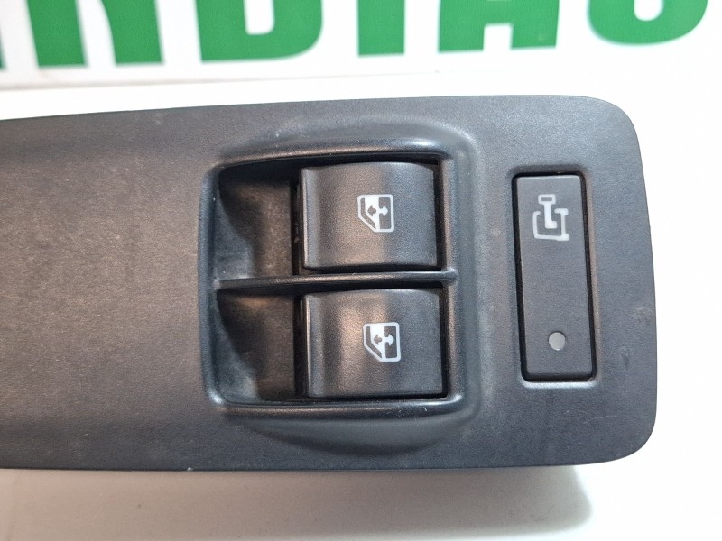Recambio de mando elevalunas delantero izquierdo para citroen jumper 2.2 hdi referencia OEM IAM 735532905  