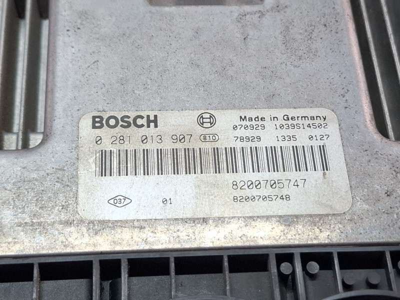 Recambio de centralita motor para renault megane scenic 1.9 dci referencia OEM IAM 02810139078200705747  