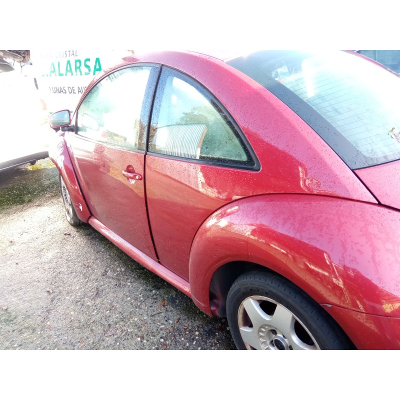 volkswagen beetle del año 2000