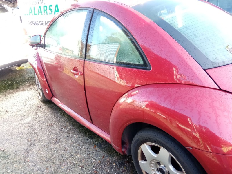 volkswagen beetle del año 2000