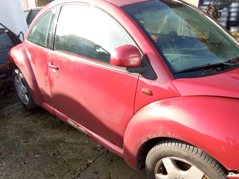 volkswagen beetle del año 2000