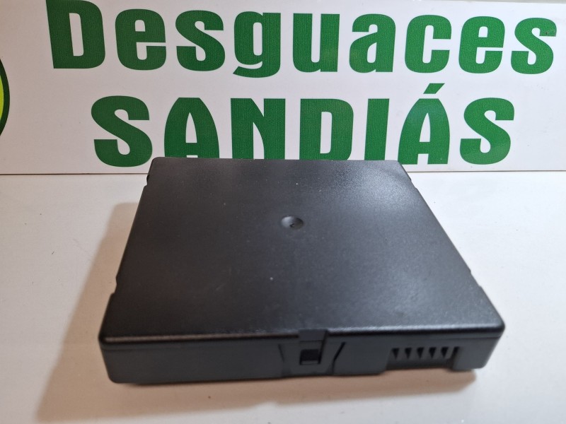 Recambio de caja reles / fusibles para audi a6 c6 (4f2) 3.0 tdi quattro referencia OEM IAM 4F0907289H  