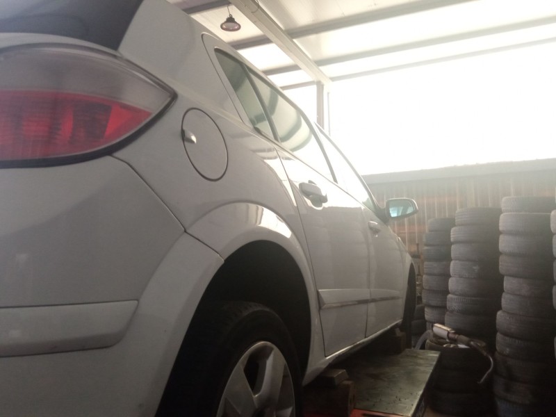 opel astra del año 2006