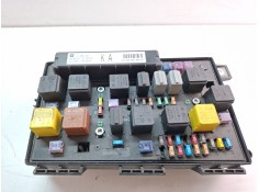 Recambio de caja reles / fusibles para opel astra referencia OEM IAM 13250232/5DK009464  
