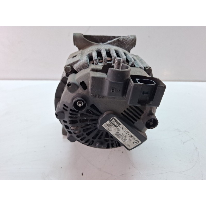 Recambio de alternador para mercedes-benz 200 200 referencia OEM IAM A6401540502  