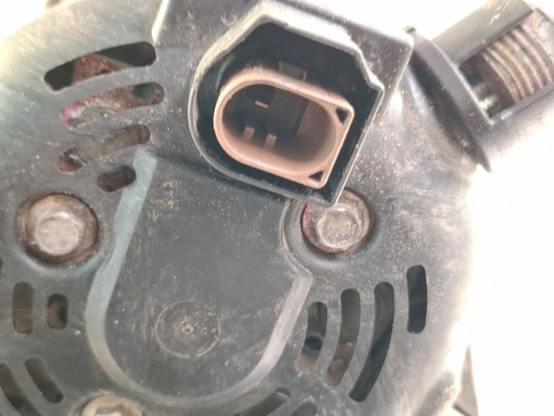 Recambio de alternador para ford focus iii 1.0 ecoboost referencia OEM IAM MS1042113320  