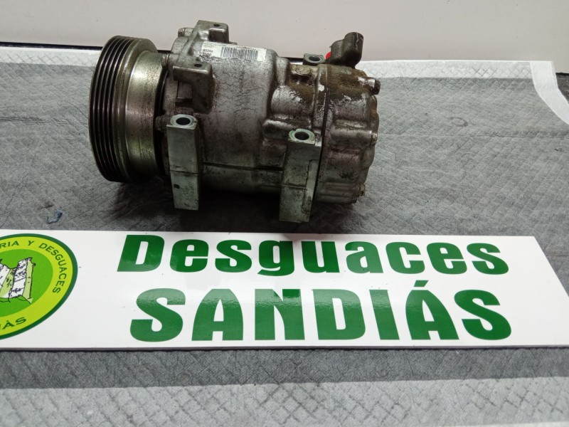Recambio de compresor aire acondicionado para dacia sandero referencia OEM IAM 8200866441  