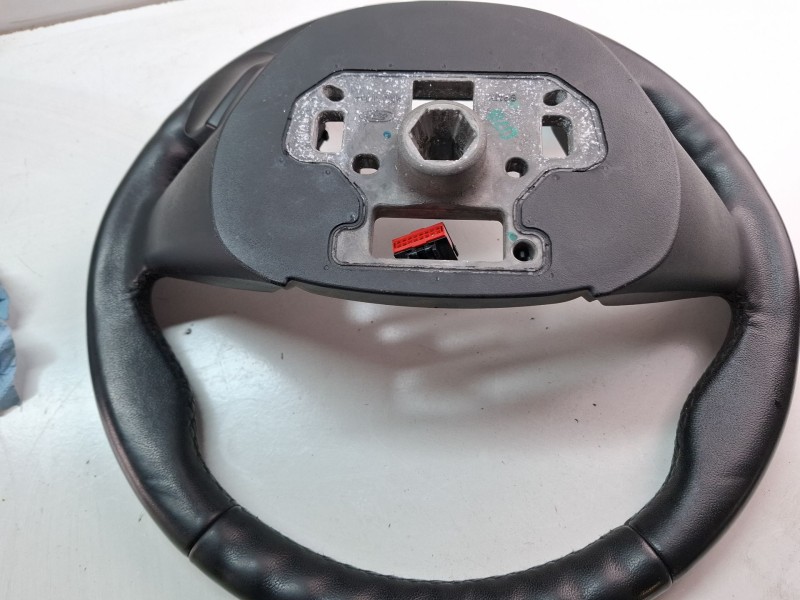 Recambio de volante (sin airbag) para ford focus iii 1.0 ecoboost referencia OEM IAM AM5T9E740AA  