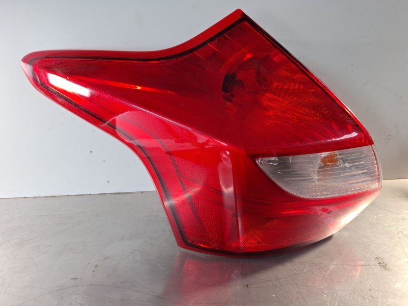 Recambio de piloto trasero izquierdo para ford focus iii 1.0 ecoboost referencia OEM IAM   