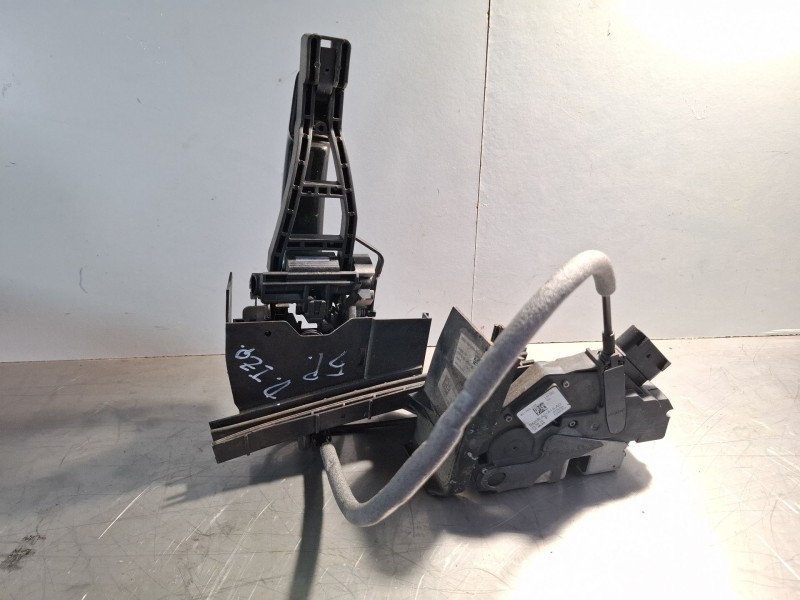 Recambio de cerradura puerta delantera izquierda para ford focus iii 1.0 ecoboost referencia OEM IAM BM5AA21813AD  