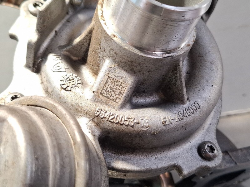 Recambio de turbocompresor para ford focus iii 1.0 ecoboost referencia OEM IAM 53420053030444604  