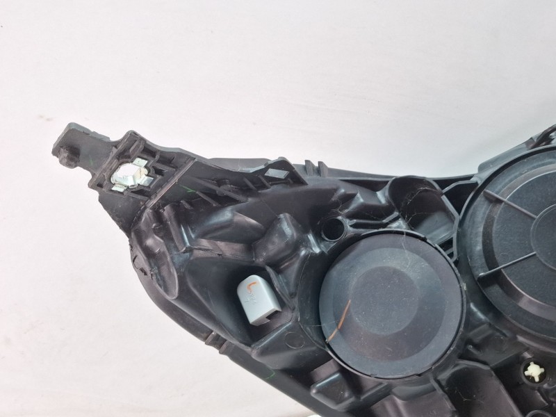 Recambio de faro delantero izquierdo para citroen c5 referencia OEM IAM   
