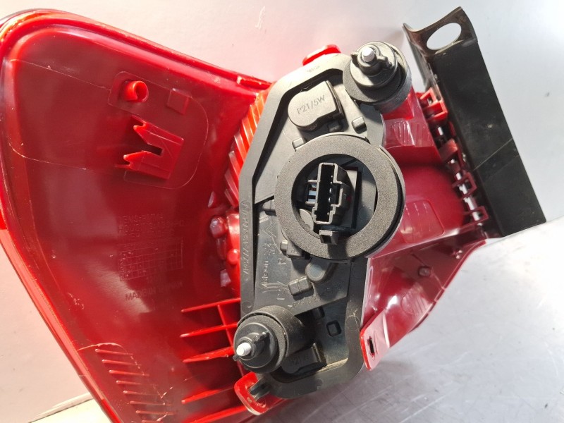 Recambio de piloto carrocería trasero derecho para citroen c5 referencia OEM IAM   