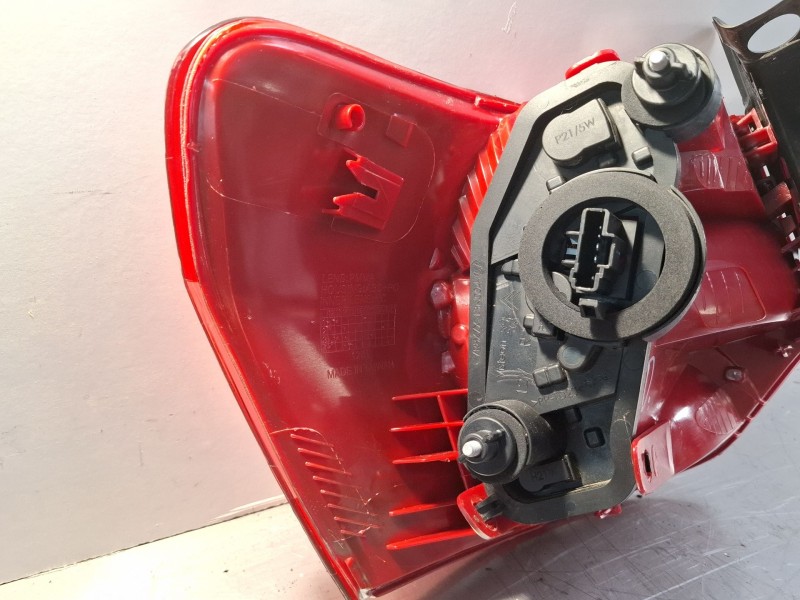 Recambio de piloto carrocería trasero derecho para citroen c5 referencia OEM IAM   